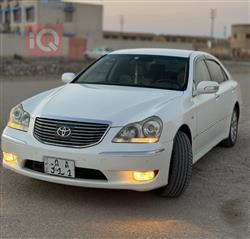 تۆیۆتا کراون